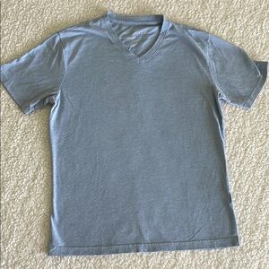 Banana Republic V-Neck Tee Small Men’s Light Blue